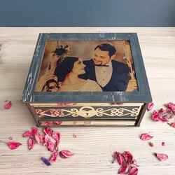 HediyecinHeryerde - Kişiye Özel Resimli Çekmeceli Hediye Nostalji Kombini