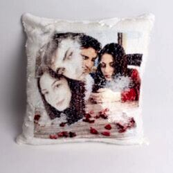HediyecinHeryerde - Kişiye Özel Pullu Çift Yönlü Resimli Sihirli Yastık