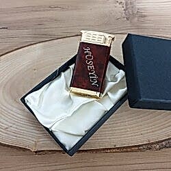 Kişiye Özel Işıklı Gazlı Ve Pürmüzlü Saatli Kahverengi Çakmak - Thumbnail