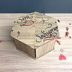 Kişiye Özel Resimli Altıgen Hediye Kutulu Patlayan Kutu - Thumbnail